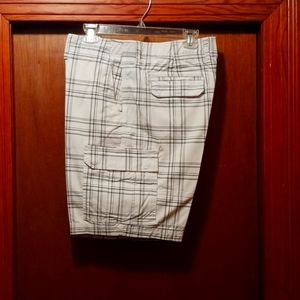 New George Cargo Shorts, White and Grey Plaid  Size 36